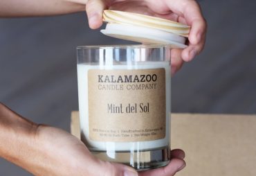 Kalamazoo candle Mint del Sol